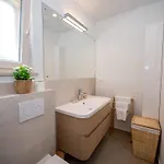 Villa Ivi -two Bedroom With Swimming Pool