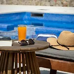Ivi -two Bedroom With Swimming Pool Villa Gruda