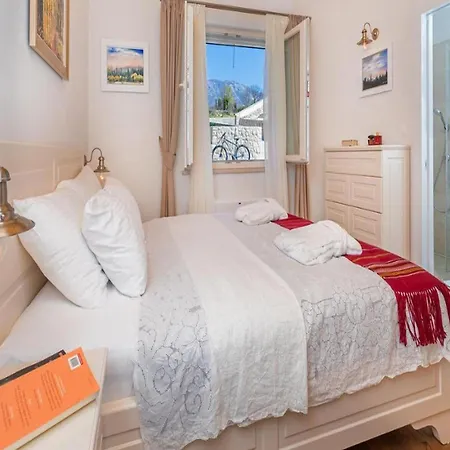 Βίλα Ivi -two Bedroom With Swimming Pool *
