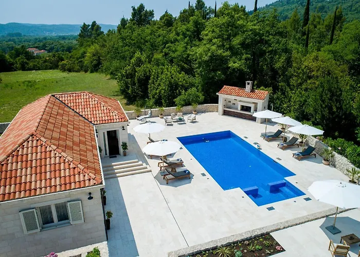 别墅 Ivi -two Bedroom With Swimming Pool Gruda