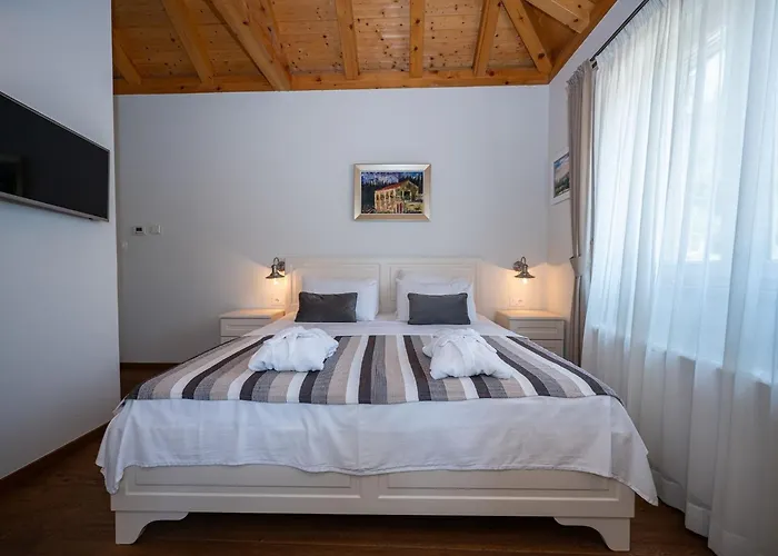 Ivi -two Bedroom With Swimming Pool 别墅
