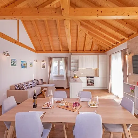 Ivi -two Bedroom With Swimming Pool Villa Gruda