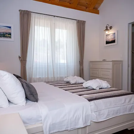 Ivi -two Bedroom With Swimming Pool Villa Gruda