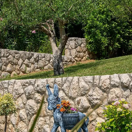 Villa Ivi -two Bedroom With Swimming Pool *