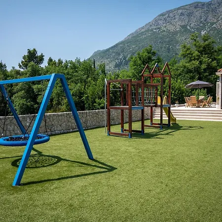 Villa Ivi -two Bedroom With Swimming Pool *