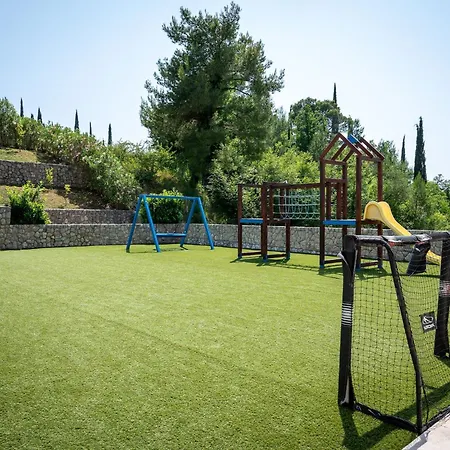 Ivi -two Bedroom With Swimming Pool Gruda