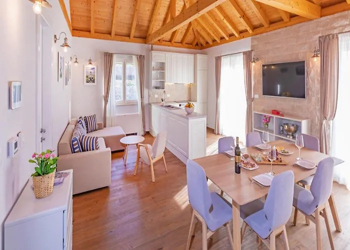 Ivi -two Bedroom With Swimming Pool * Gruda