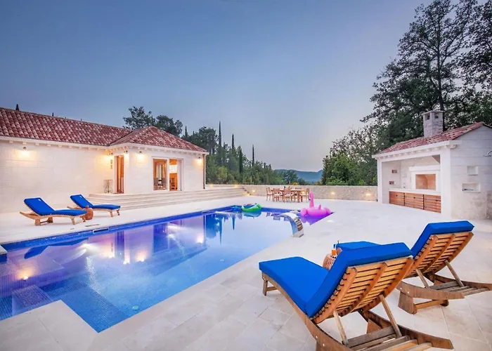 Ivi -two Bedroom With Swimming Pool * Gruda