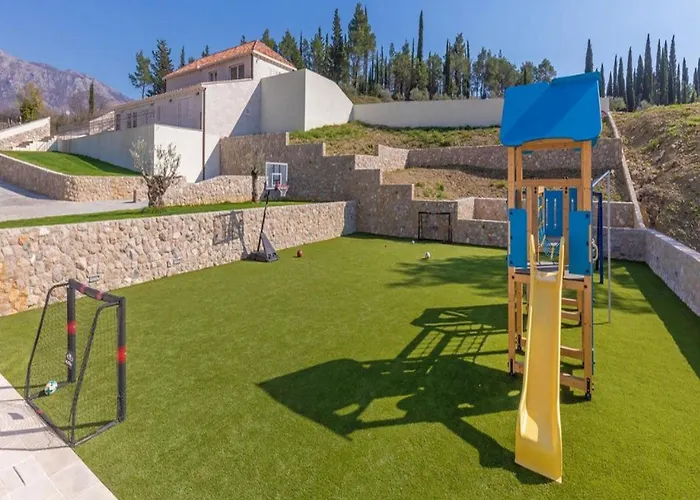 Ivi -two Bedroom With Swimming Pool * Gruda