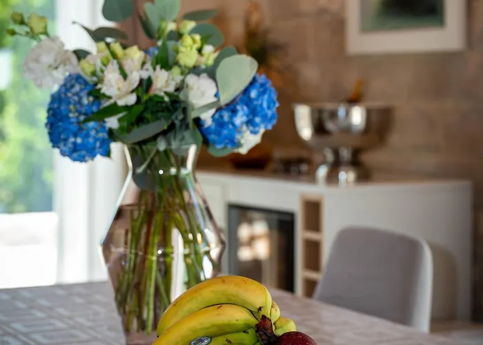 Ivi -two Bedroom With Swimming Pool Gruda