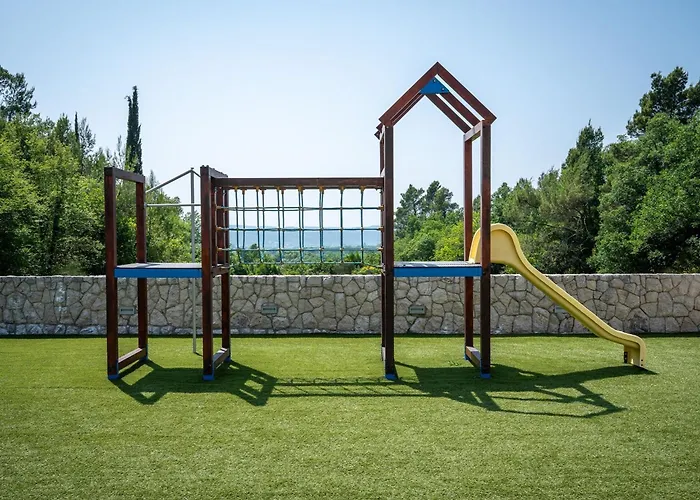 Ivi -two Bedroom With Swimming Pool Villa