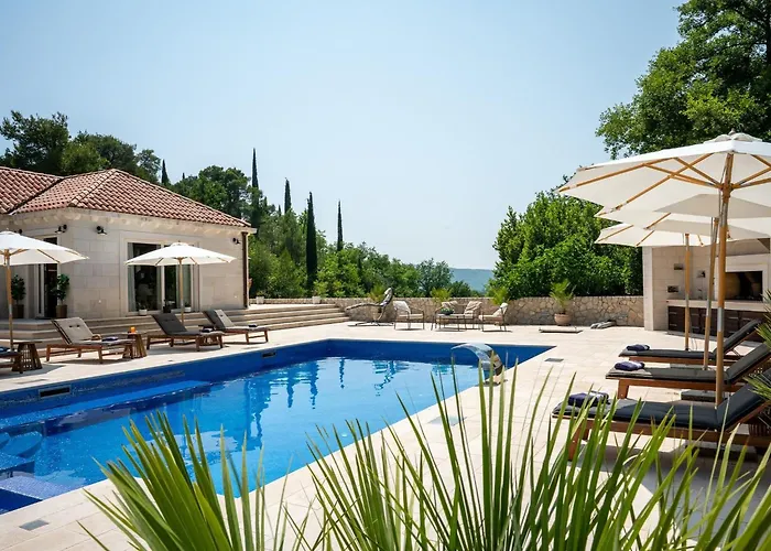 Ivi -two Bedroom With Swimming Pool Gruda