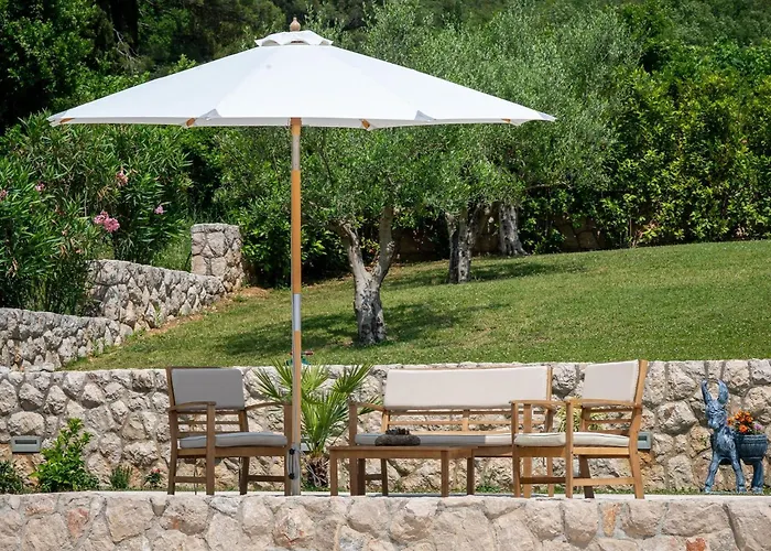 Villa Ivi -two Bedroom With Swimming Pool Gruda