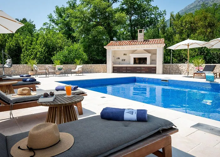 Ivi -two Bedroom With Swimming Pool * Gruda